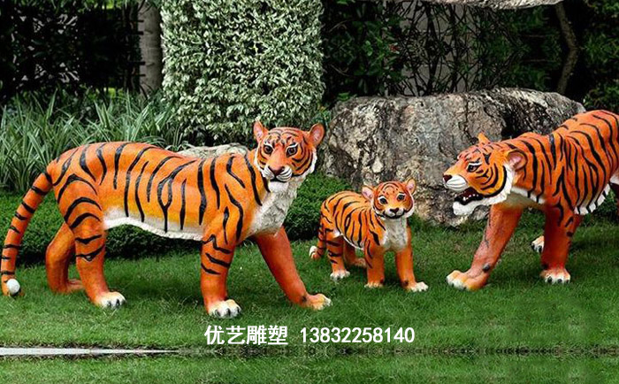 玻璃鋼動物雕塑