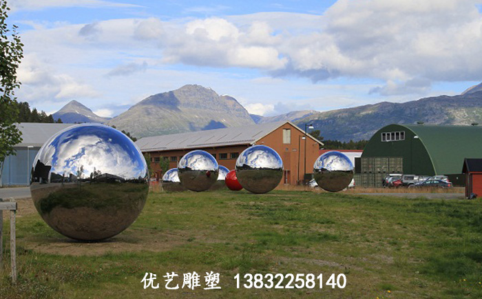 不銹鋼圓球雕塑